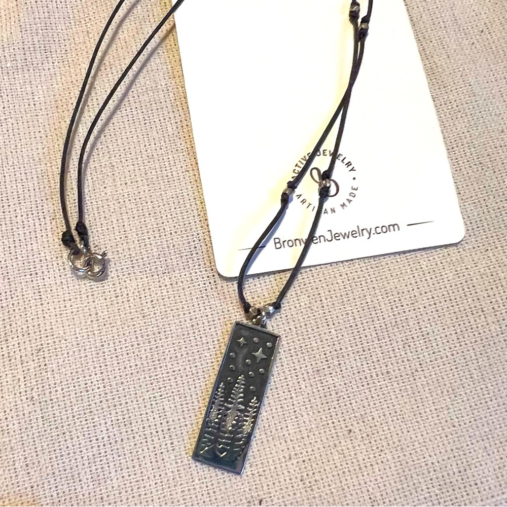 Bronwen Alpine Dream 16” necklace w/Espresso chord